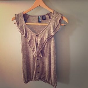 Button/Ruffle front tank top